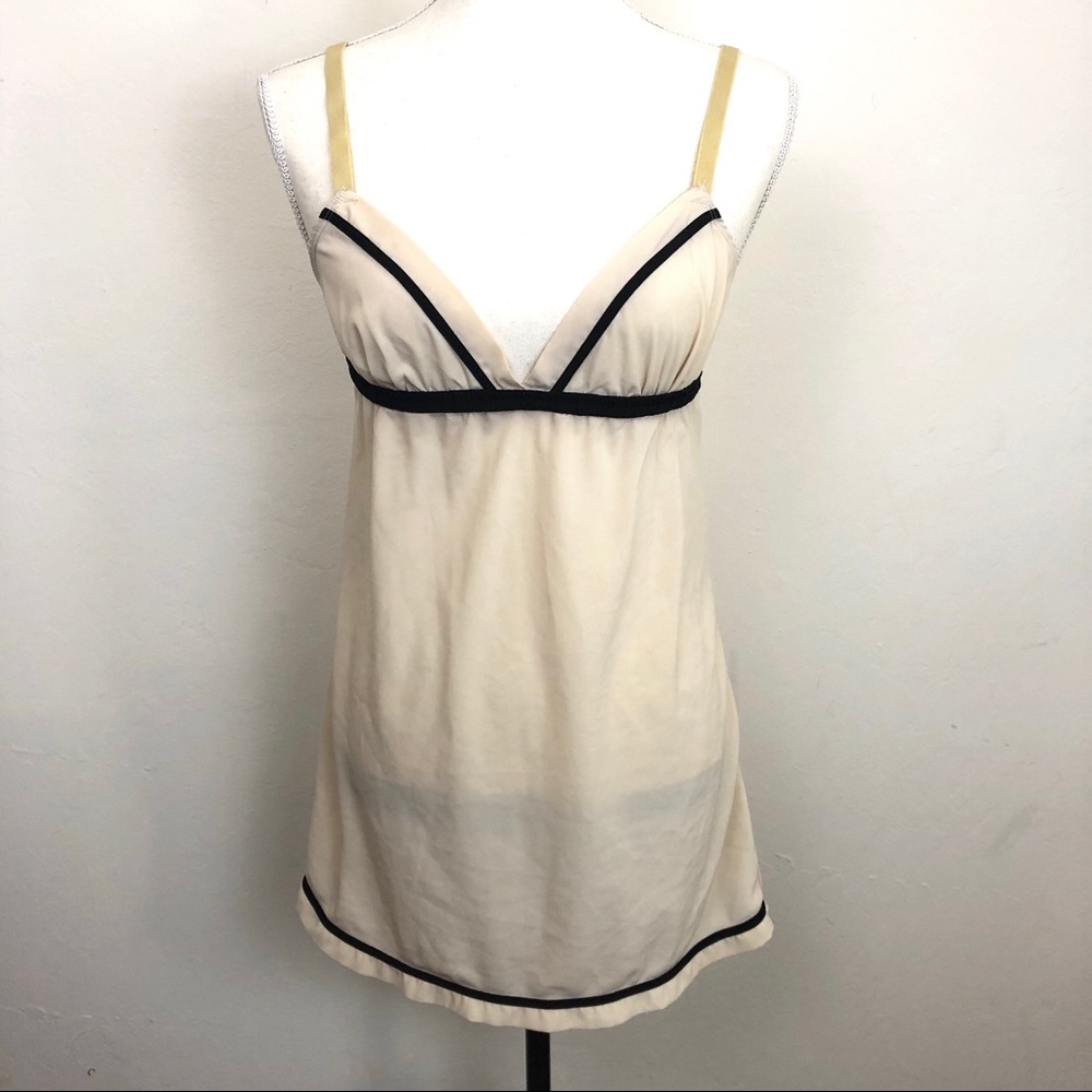 Urban Outfitter Vintage Style Kimchi Blue Chemise